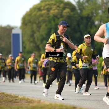 Runner Photo 6290548
