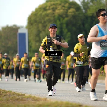 Runner Photo 6290552
