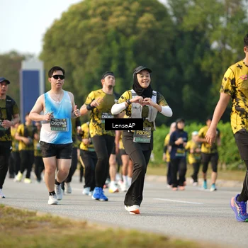 Runner Photo 6290573