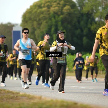 Runner Photo 6290583