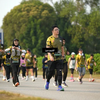 Runner Photo 6290620