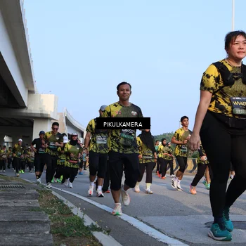 Runner Photo 6290639