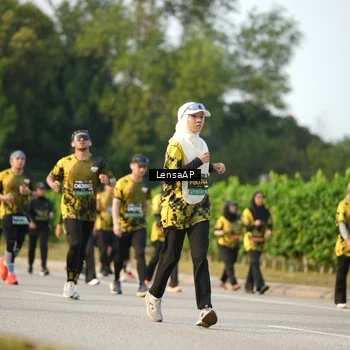 Runner Photo 6290693