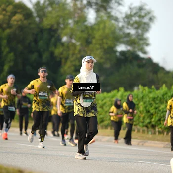 Runner Photo 6290702