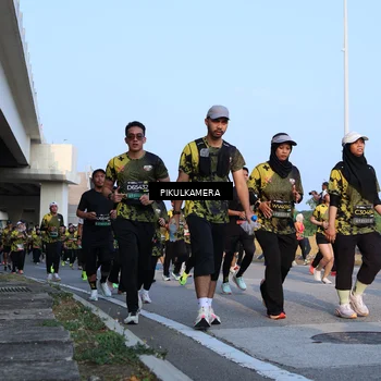 Runner Photo 6290705