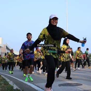 Runner Photo 6290725