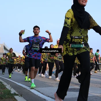 Runner Photo 6290742