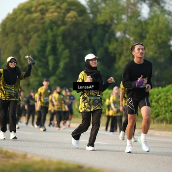 Runner Photo 6290744