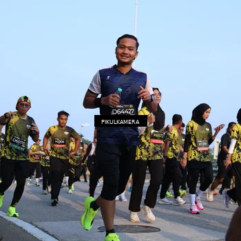 Runner Photo 6290804