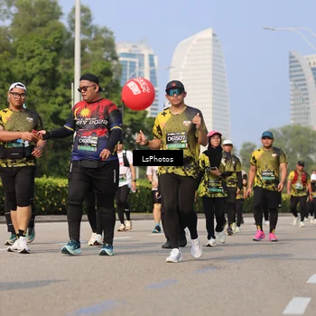 Runner Photo 6290844