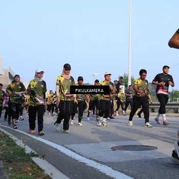 Runner Photo 6290882