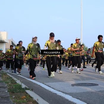 Runner Photo 6290895