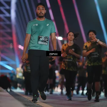 Runner Photo 6290908