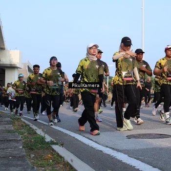 Runner Photo 6290923