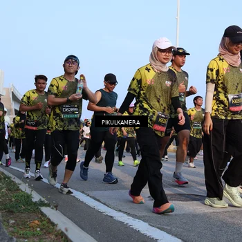Runner Photo 6290950