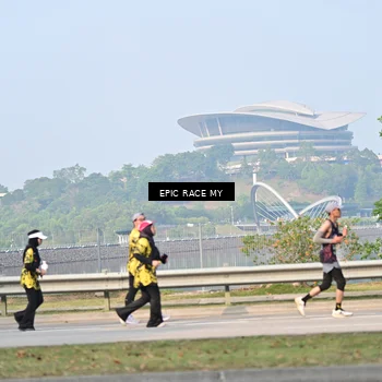 Runner Photo 6290992