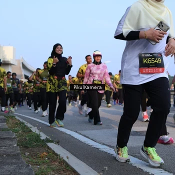 Runner Photo 6291065