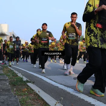 Runner Photo 6291141