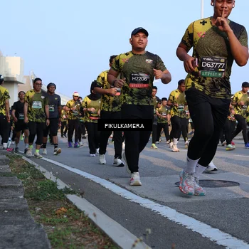 Runner Photo 6291156