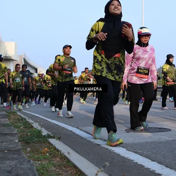 Runner Photo 6291159