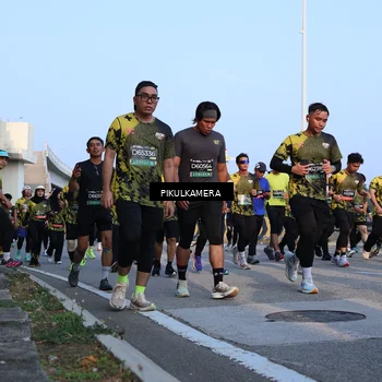 Runner Photo 6291235