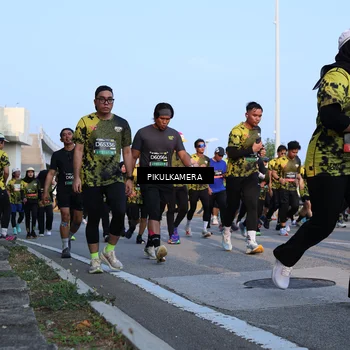 Runner Photo 6291243