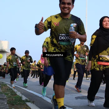 Runner Photo 6291456