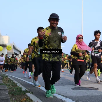 Runner Photo 6291531