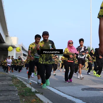 Runner Photo 6291542