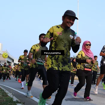 Runner Photo 6291545