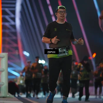 Runner Photo 6291550