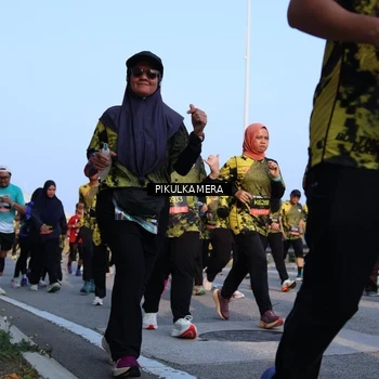 Runner Photo 6291848