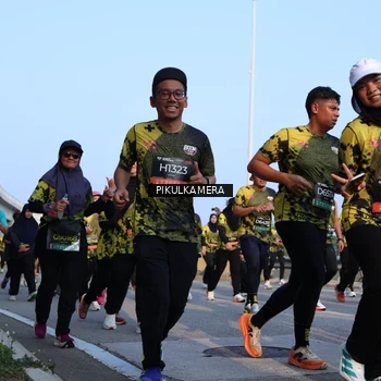 Runner Photo 6291853