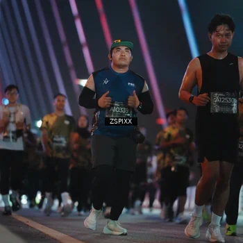 Runner Photo 6292039