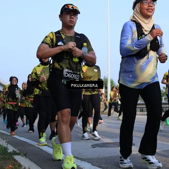 Runner Photo 6292105
