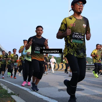 Runner Photo 6292209