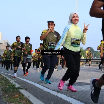Runner Photo 6292258