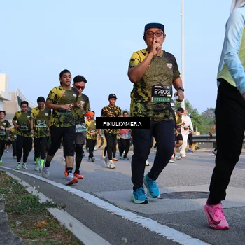 Runner Photo 6292268