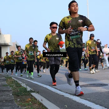 Runner Photo 6292331