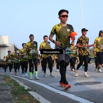 Runner Photo 6292353
