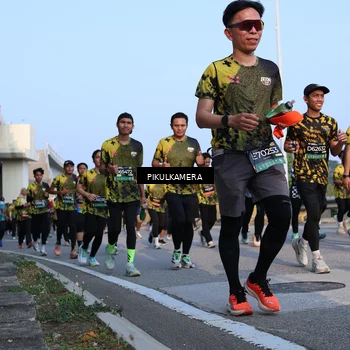 Runner Photo 6292364