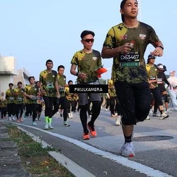 Runner Photo 6292443
