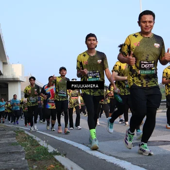 Runner Photo 6292465