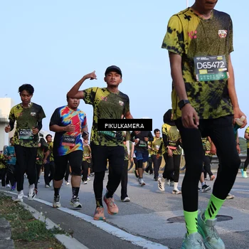 Runner Photo 6292530