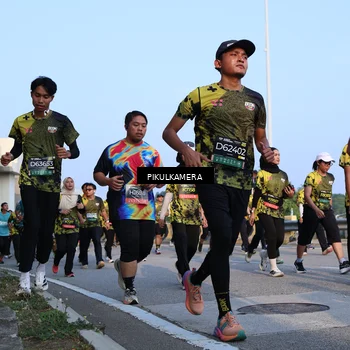Runner Photo 6292537