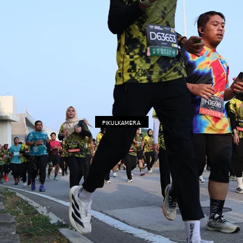 Runner Photo 6292592