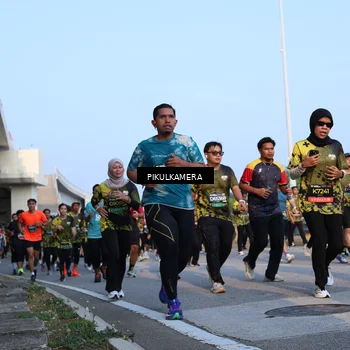 Runner Photo 6292684