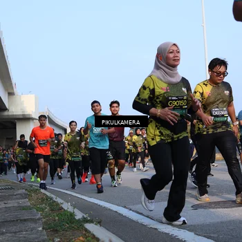 Runner Photo 6292725