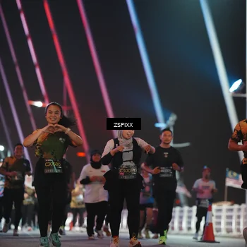 Runner Photo 6292740