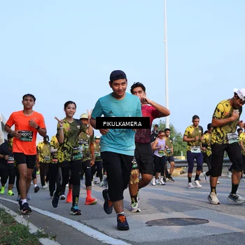 Runner Photo 6292803